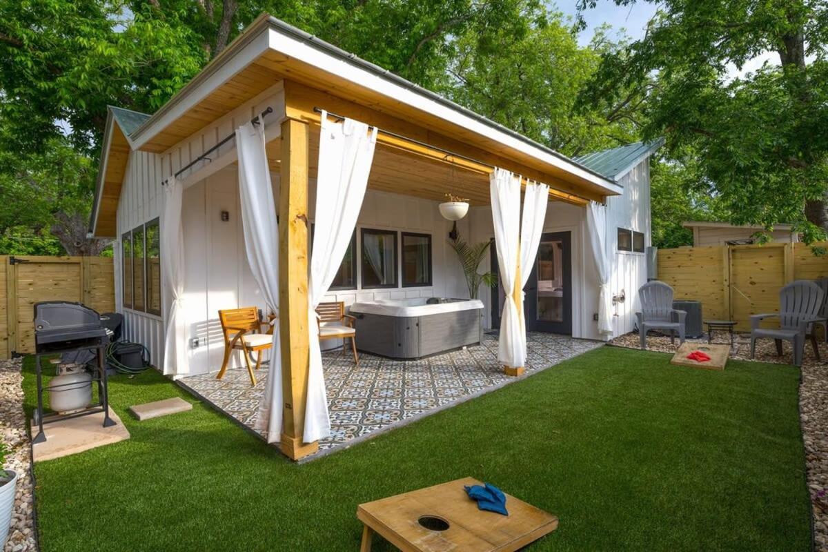 Petit Paradis Studio With Hot Tub Fredericksburg Exteriér fotografie
